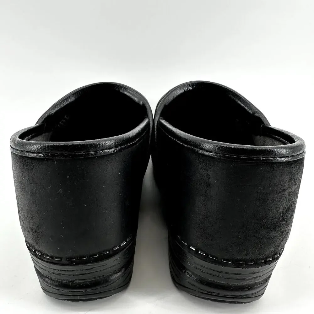 Dansko XP 2.0 Leather Clogs Shock Absorption Padded Collar Leather Black 6